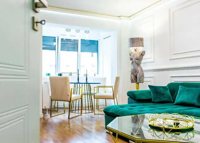 Lady Suite