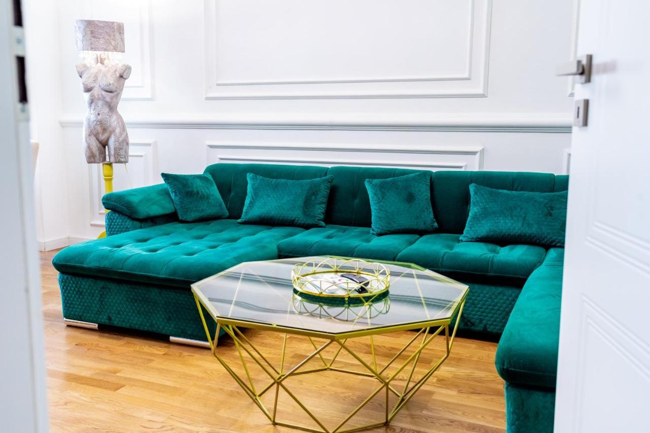 Lady Apartament